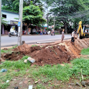 Pipe laying at NH66 Changanassery road right side