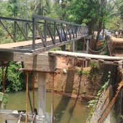 Construction of pipe carrying steel bridge
