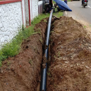 563 160mm HDPE PIPE line laying
