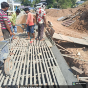 Concreting wall of drain 2nd lift near sludge sump (from ch:325.715m) 