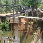 Construction of pipe carrying steel bridge