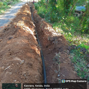 Distribution pipe laying