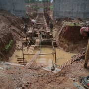 Bypass channel : rebar and shuttering for plinth beam in progress