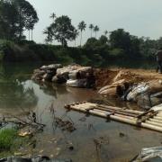 Construction of weir across Kallada river